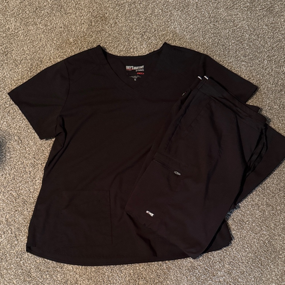 Black Scrub Top and Pants Set